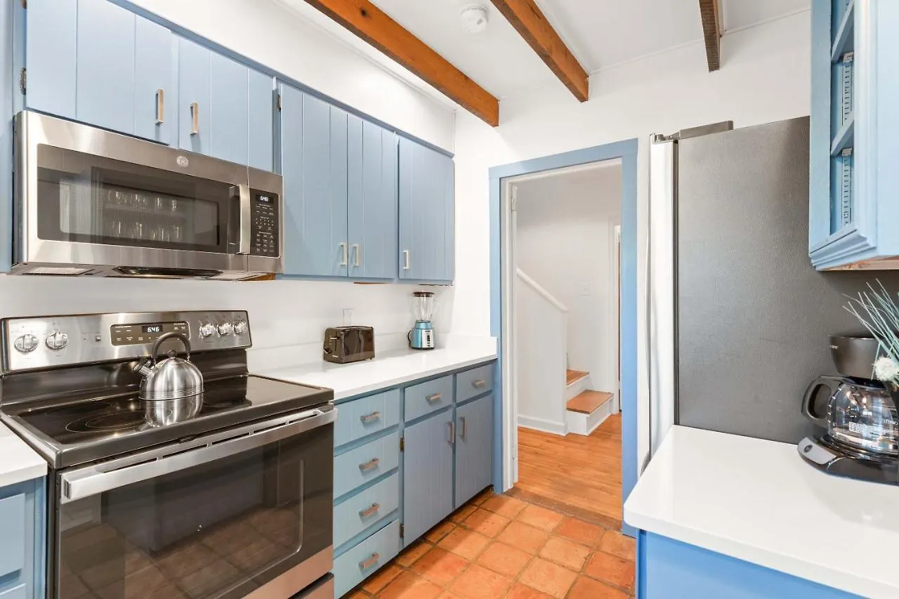 Tybrisa Treasure Holiday home *