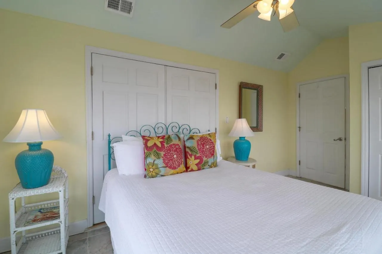 Evelyn's Oasis Holiday home