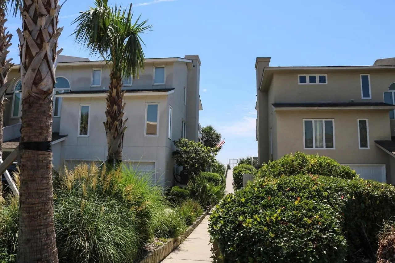 Madelyn's Oceanview * Tybee Island