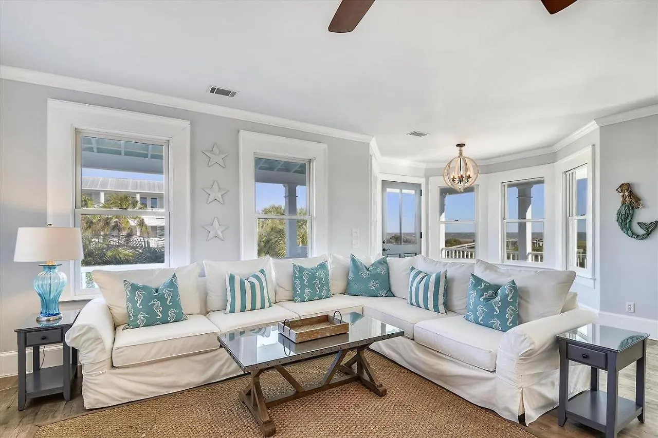 7 Palmwood Court Holiday home *