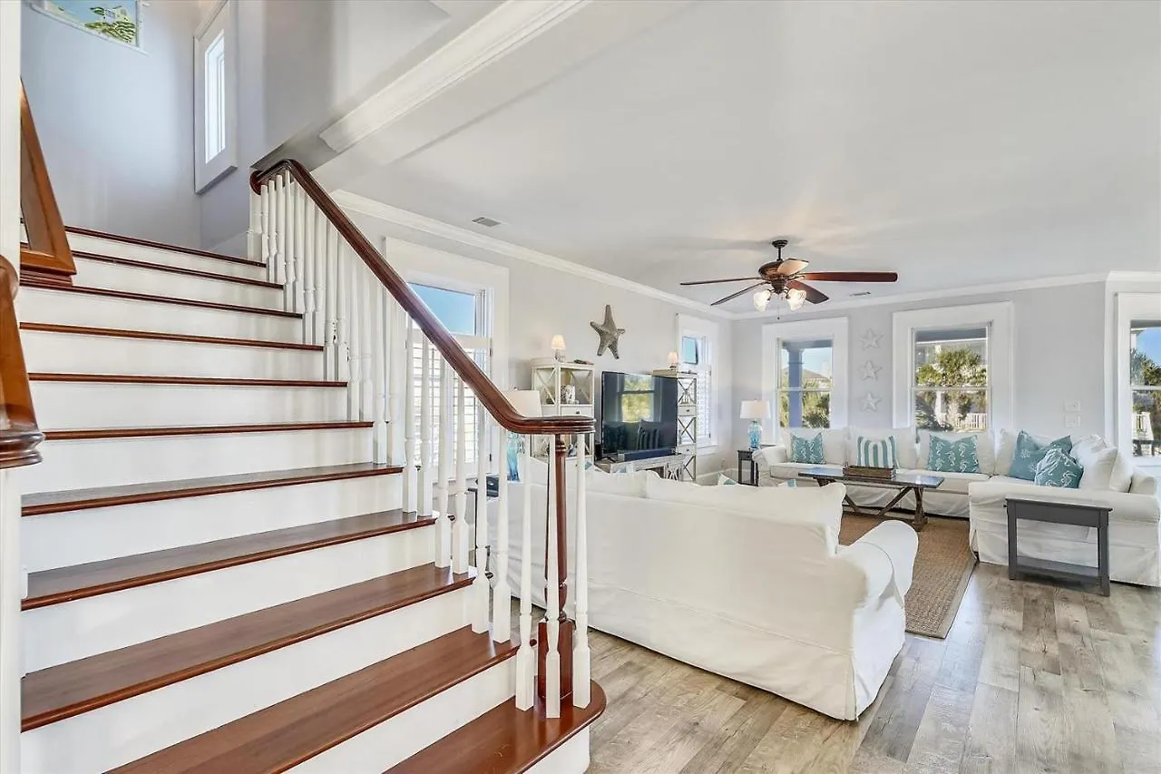7 Palmwood Court Tybee Island