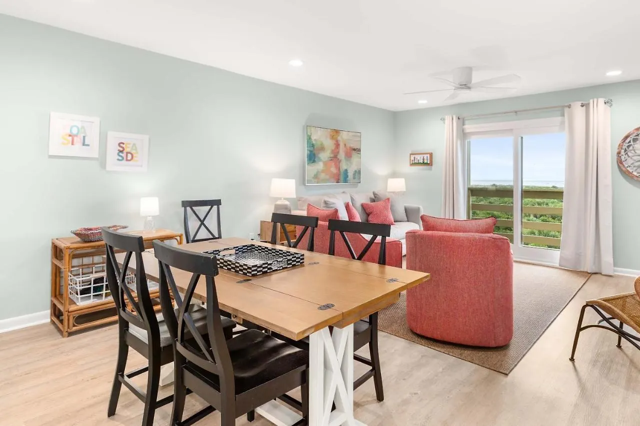 Apartment Lighthouse Point 18c