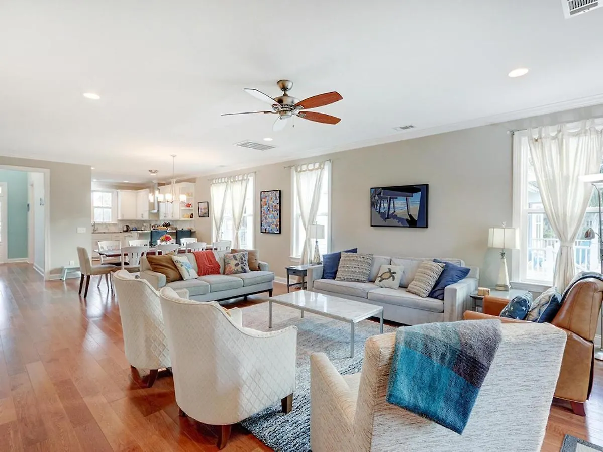 Cedar House On Tybee Holiday home *