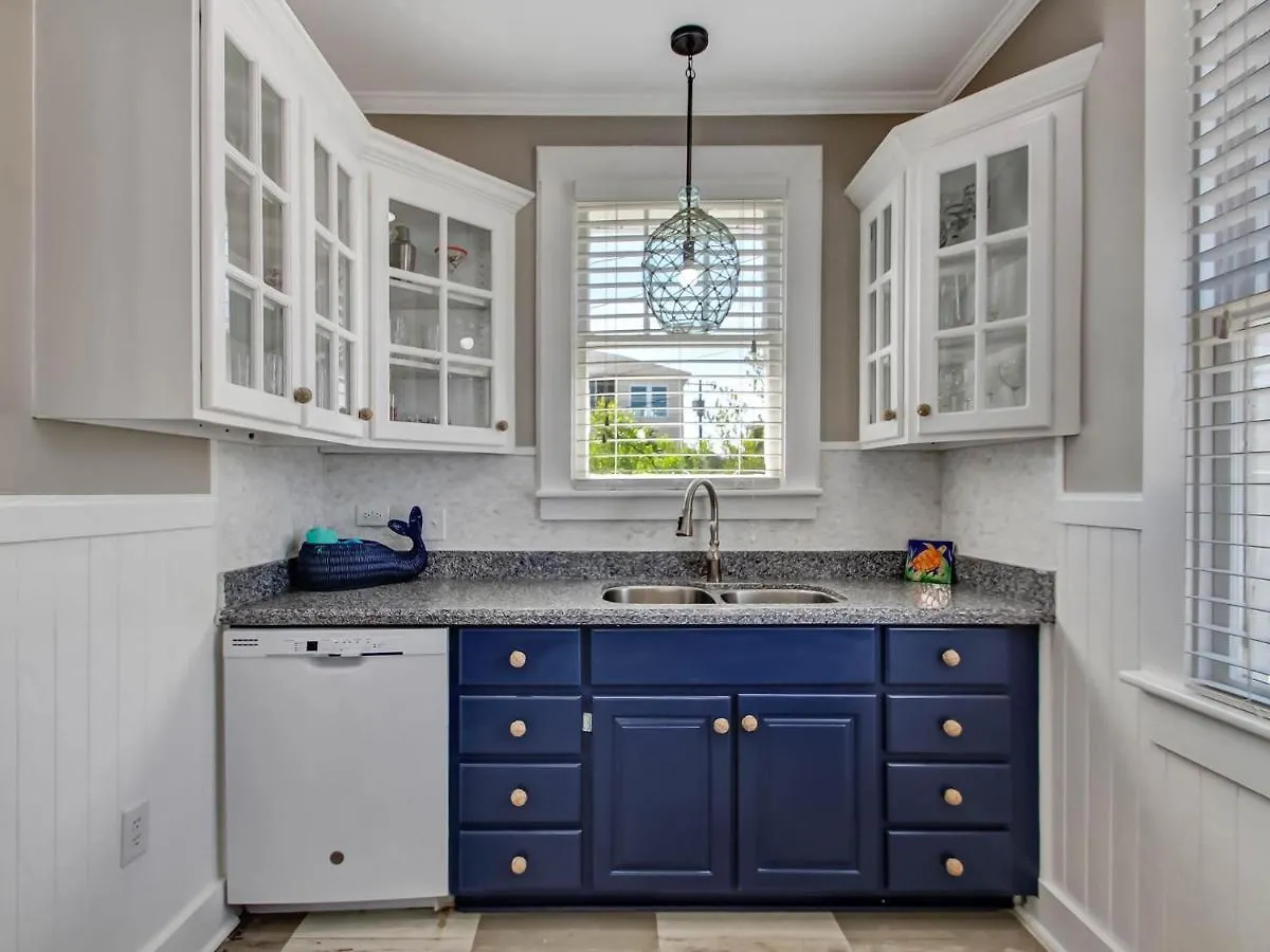 Apartment Daze Upper Tybee Island