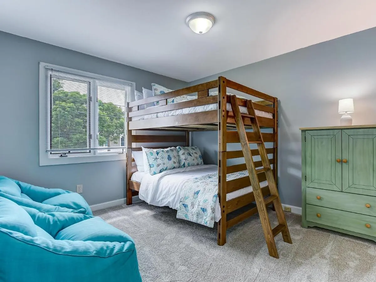 Salty Shores Holiday home