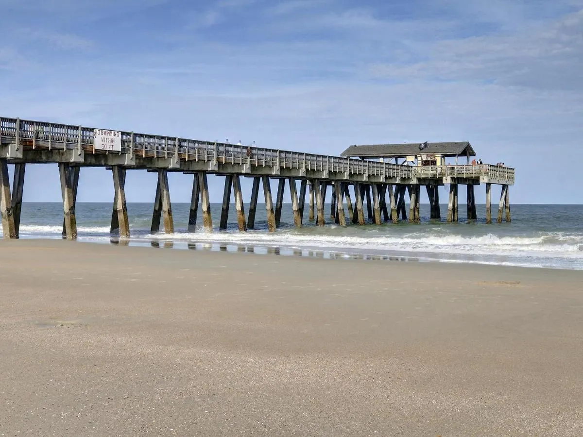 Sandpiper Seaview 201 Holiday home *