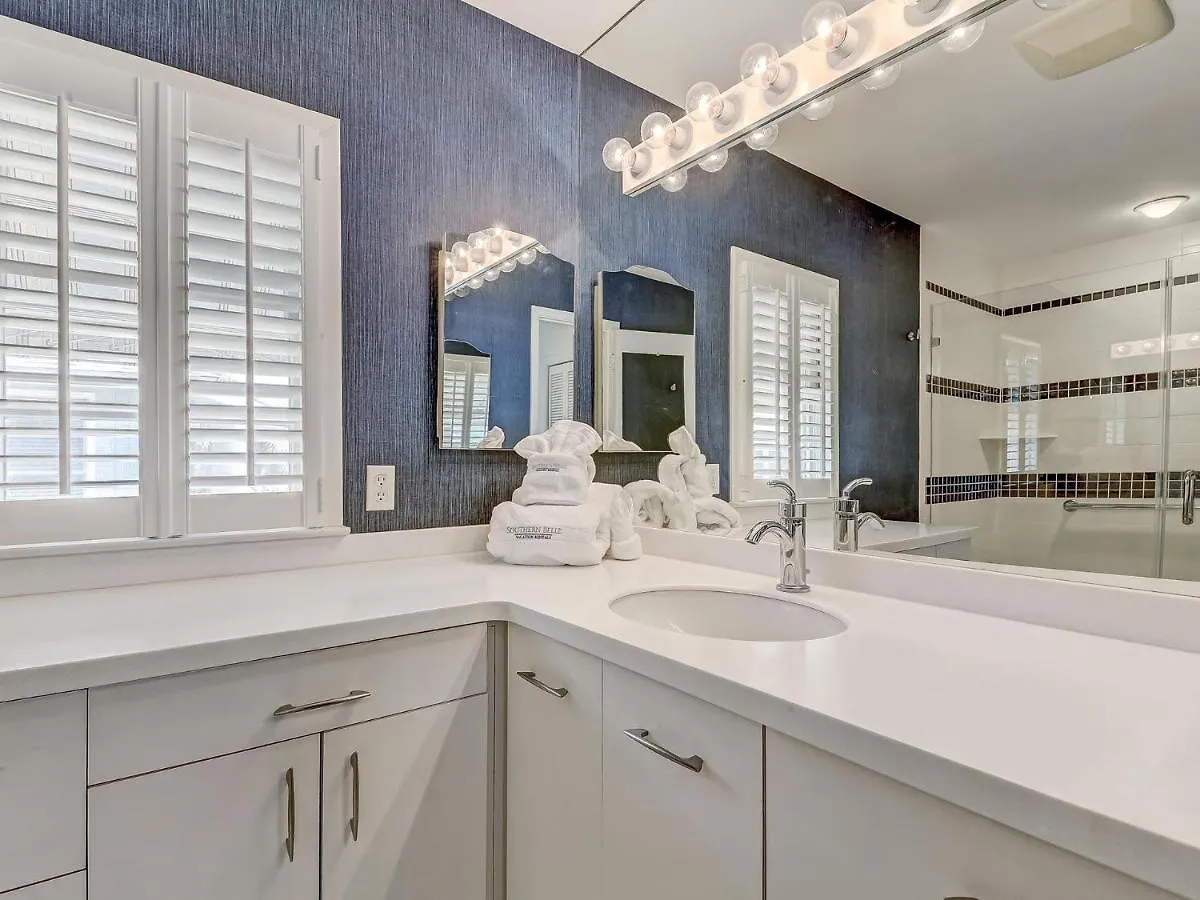 Coops Retreat Unit A Holiday home Tybee Island
