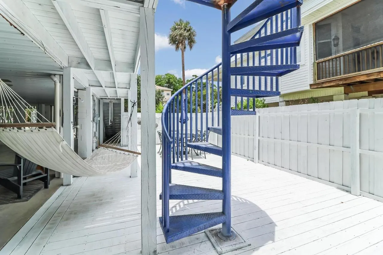 Holiday home Hidden Treasure *