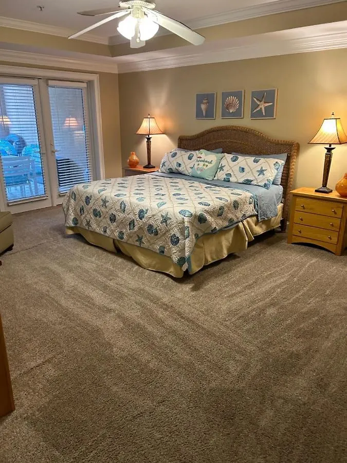 Unique 3br, 1 Of 5 W/huge Poolside Patio, Steps To & Pier, Gated Tybee Island