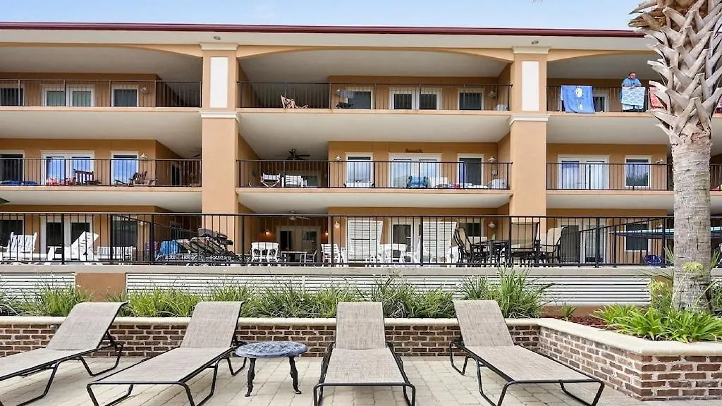 Holiday home Unique 3br, 1 Of 5 W/huge Poolside Patio, Steps To & Pier, Gated