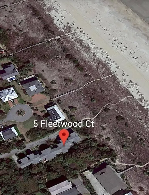 Tybee Sunshine ~ 50 Steps 'till Toes In The Apartment