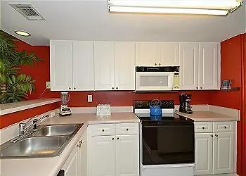 Summer Winds At Beachside Colony Apartment *