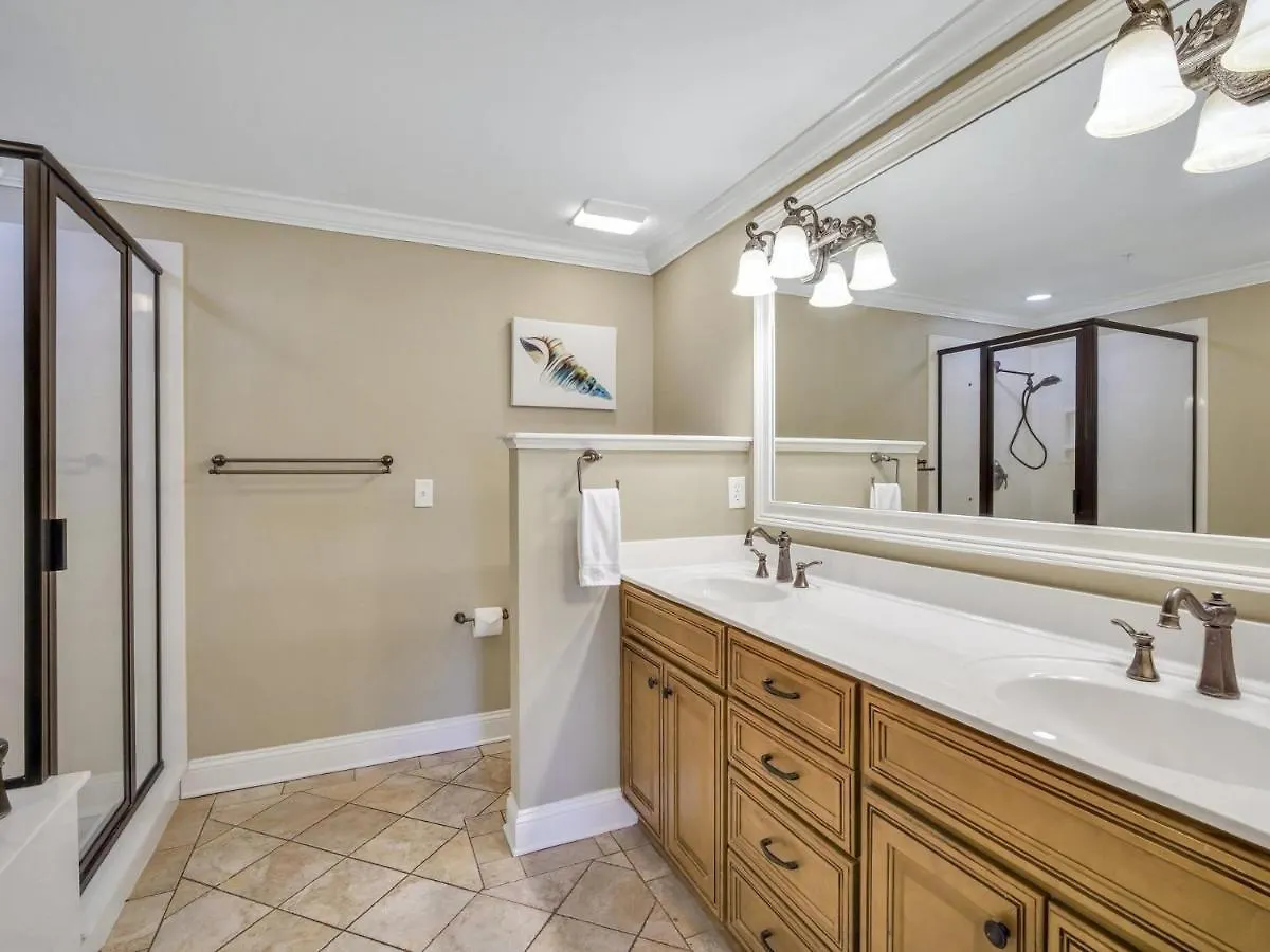 Silver Seas 103 Holiday home *