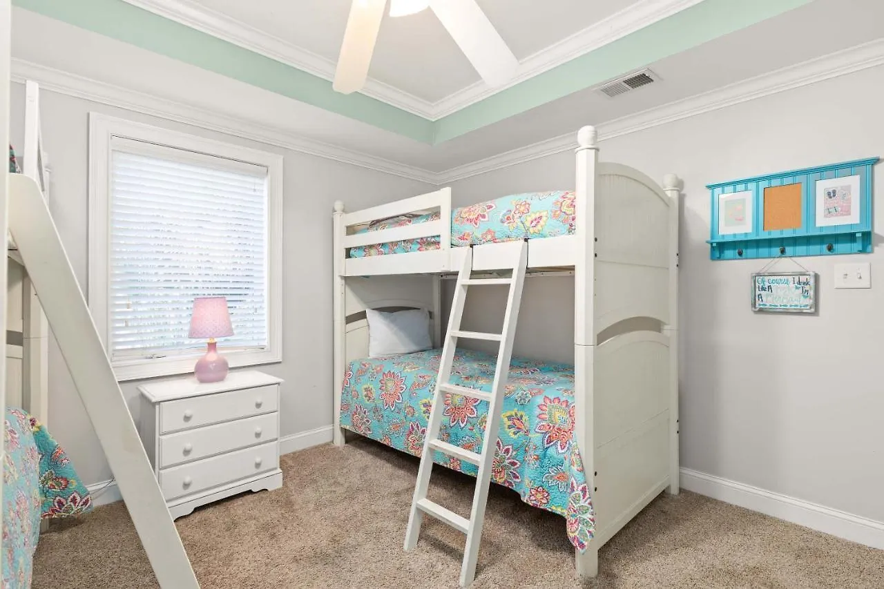 Brass Rail 210 Apartment Tybee Island
