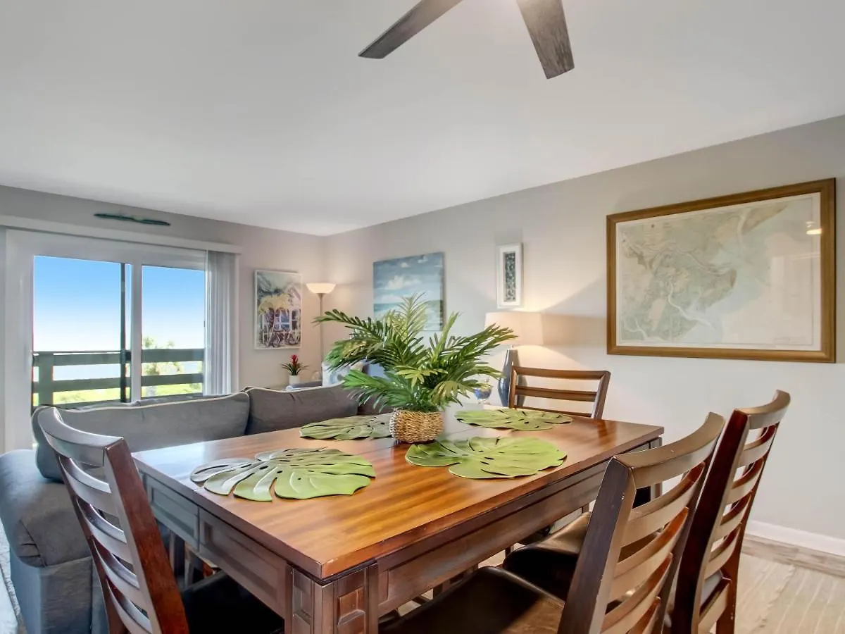 Britt Ohana Place Holiday home *