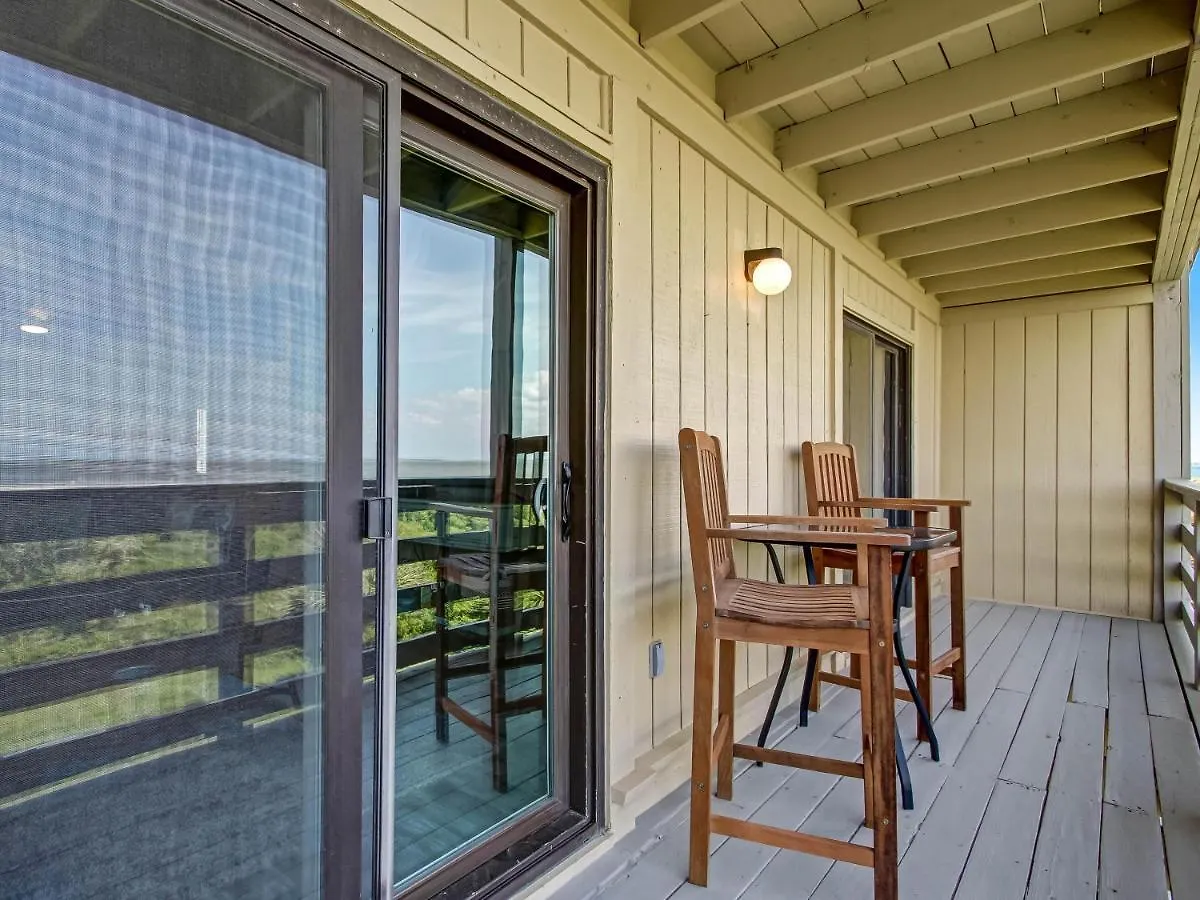 Holiday home Britt Ohana Place