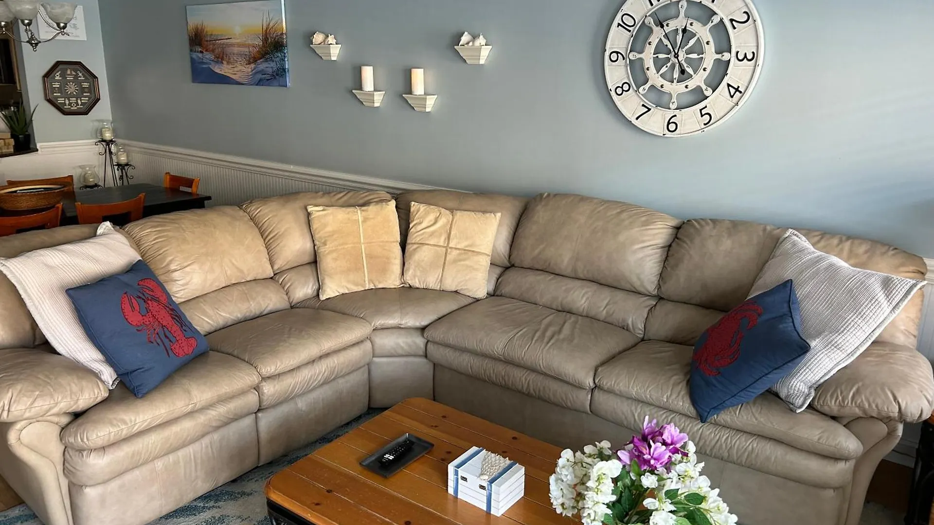 Unique 3br, 1 Of 5 W/huge Poolside Patio, Steps To & Pier, Gated Holiday home