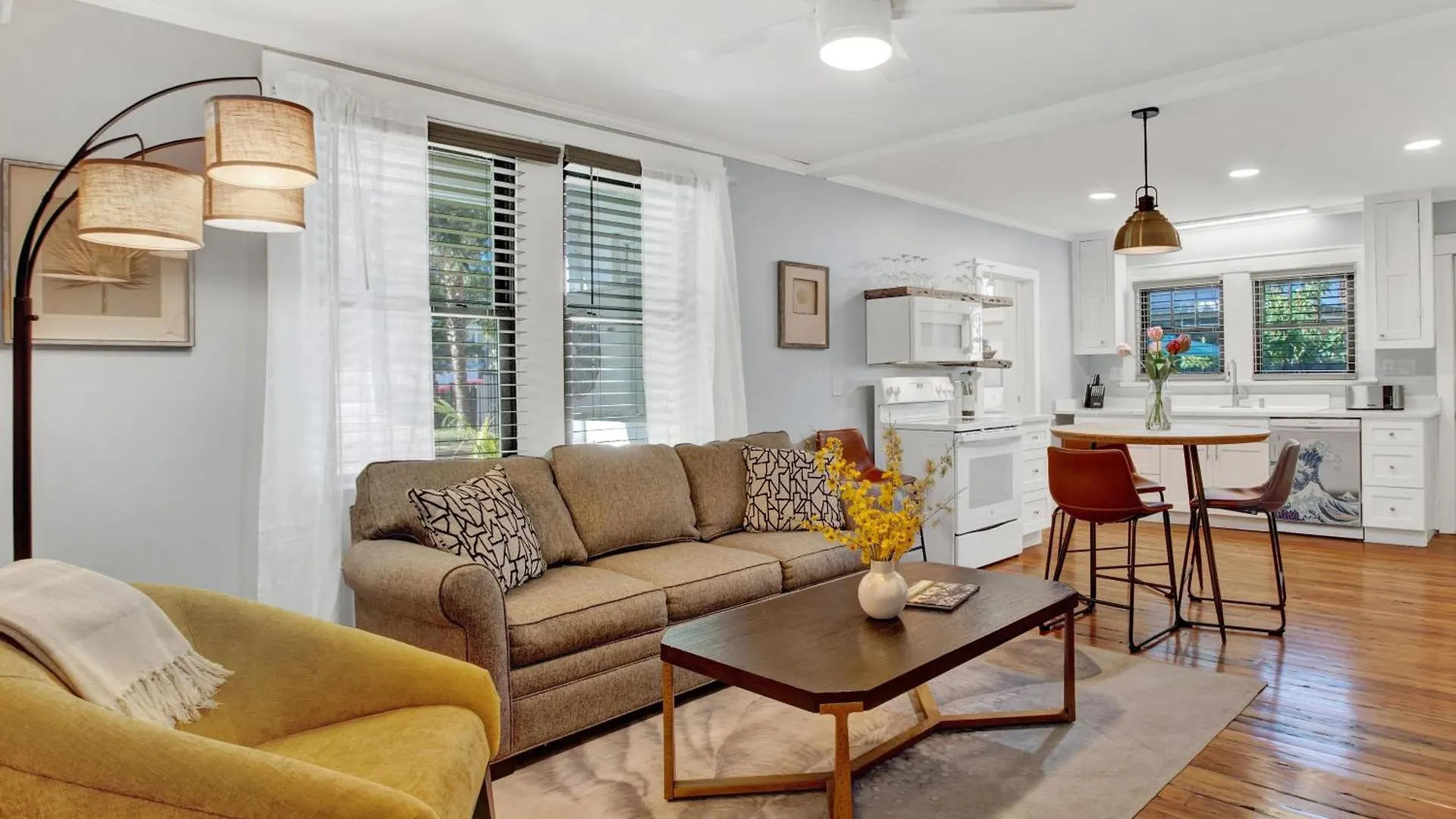 Ebb & Flow Unit 1 Holiday home Tybee Island