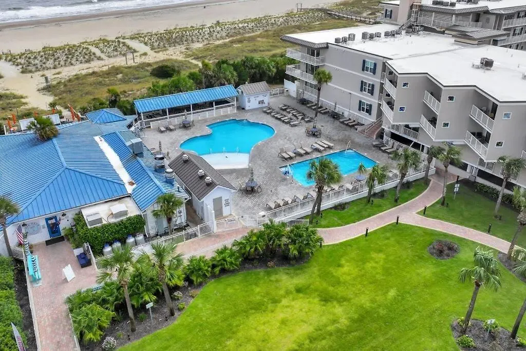 Front W/pool, Restaurant, And Bar Apartment Tybee Island