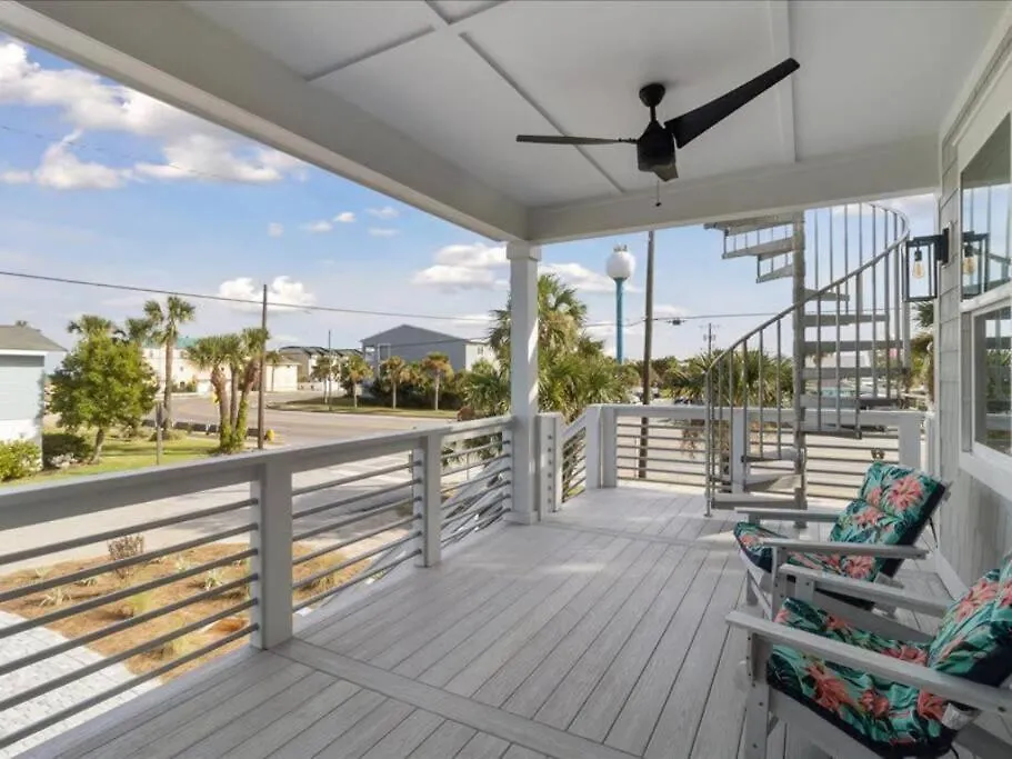 Apartment Bougie And The Beach- Stunning 3 Bed 2 Bath Tybee Island