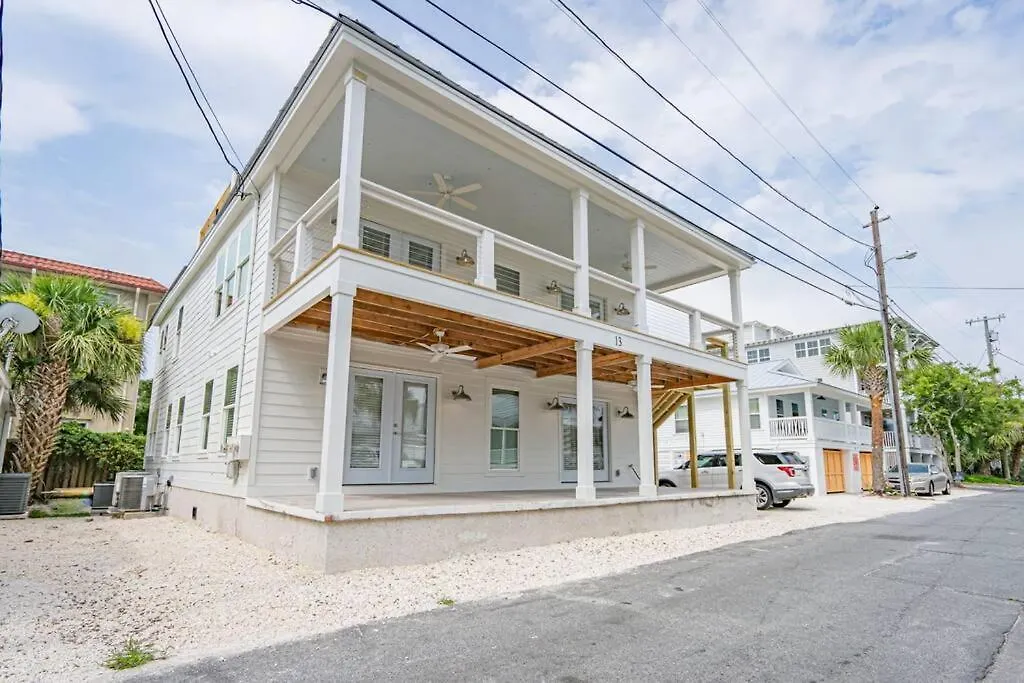 Freshly Renovated Tybee Home:short Walk To B Apartment Tybee Island
