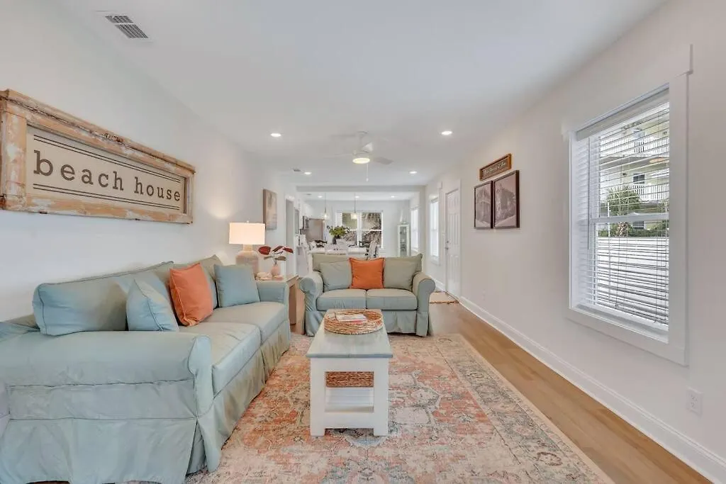 Apartment Brand New Tybee Beach Home: Walk To Beach Tybee Island