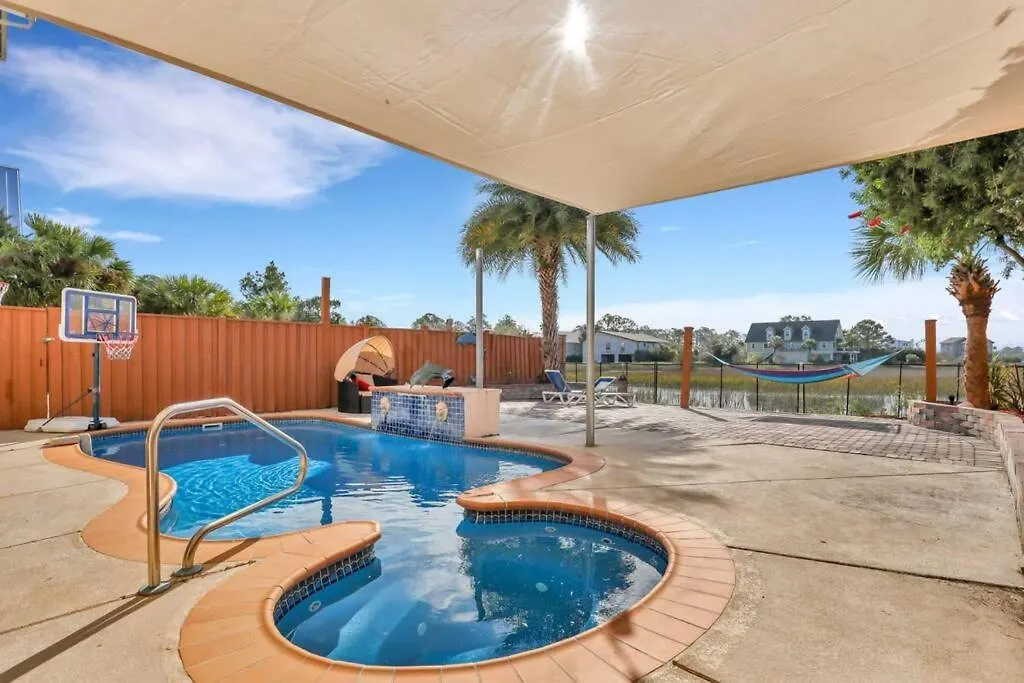 Luxury 5br W Heated Pool Unbeatable Views Apartment *