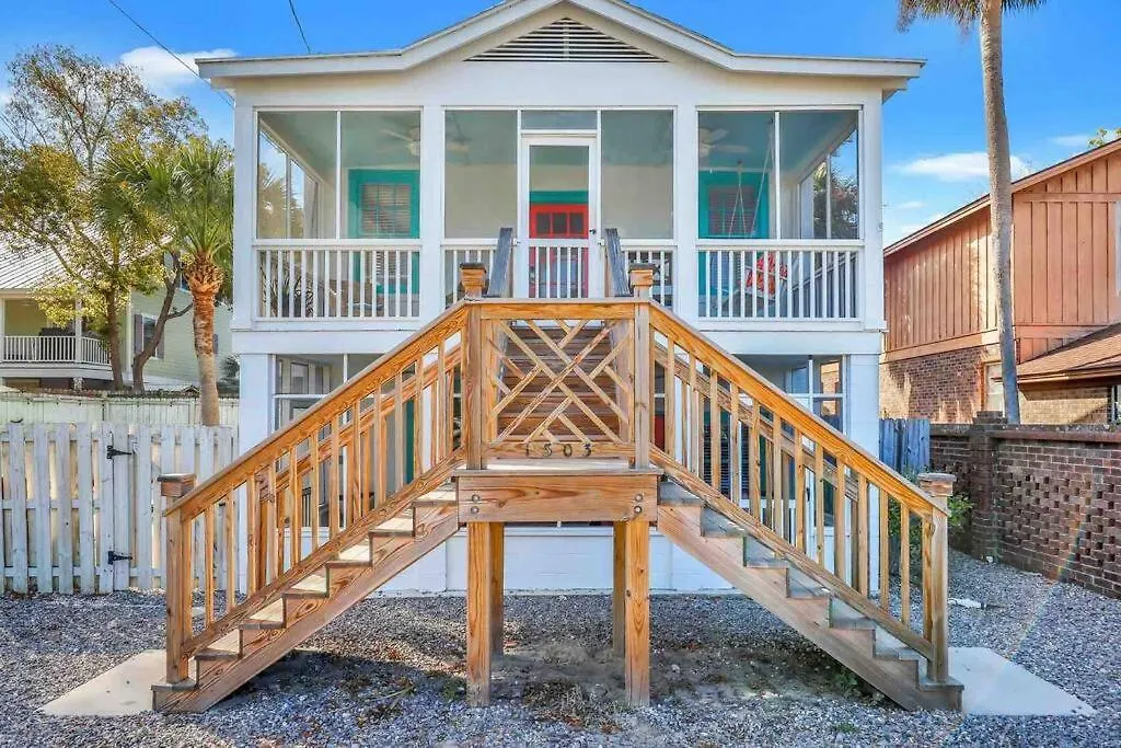 Splash Lower Unit: Heated Pool & Walk To Beach Tybee Island