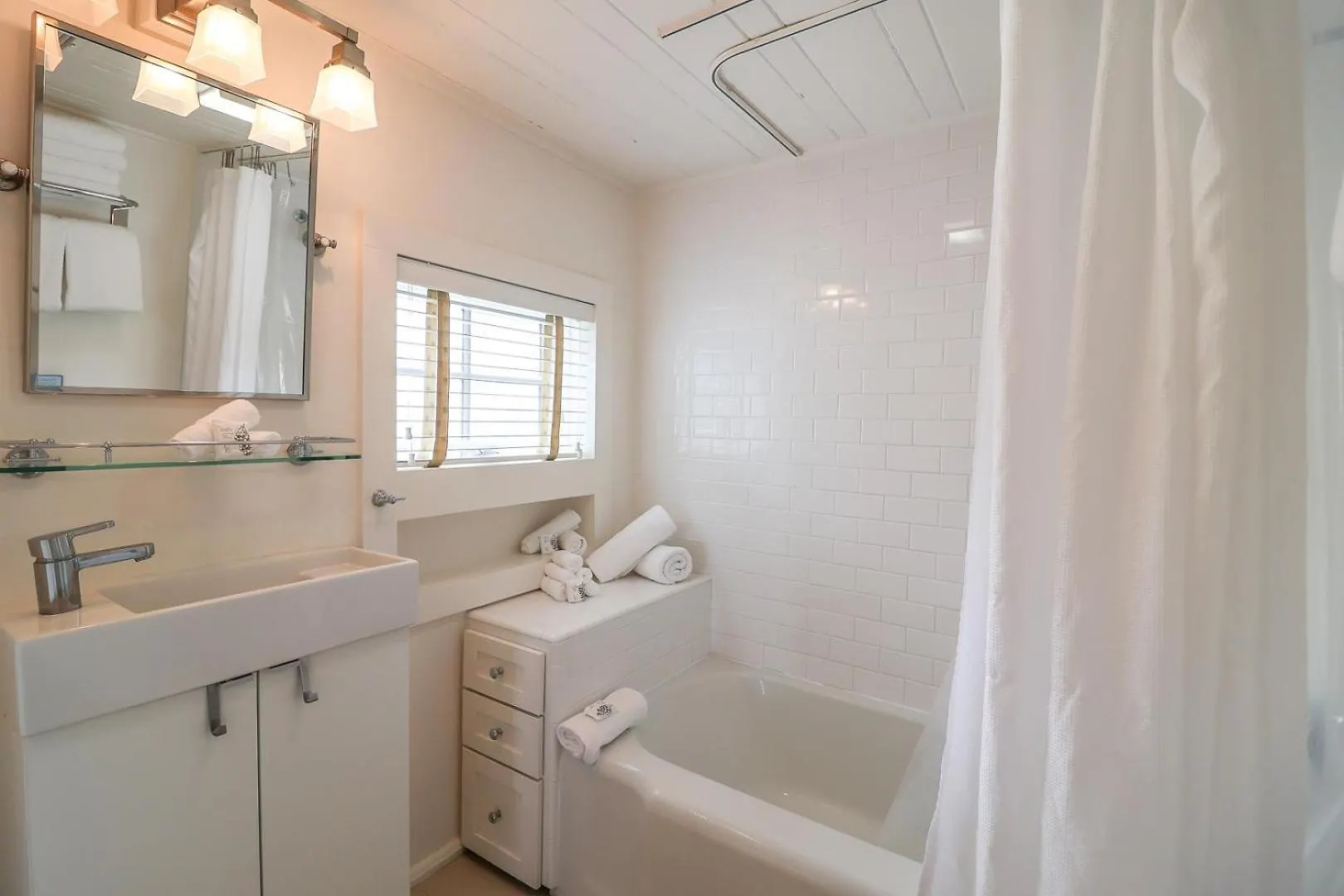 1-2nd Terrace Holiday home *