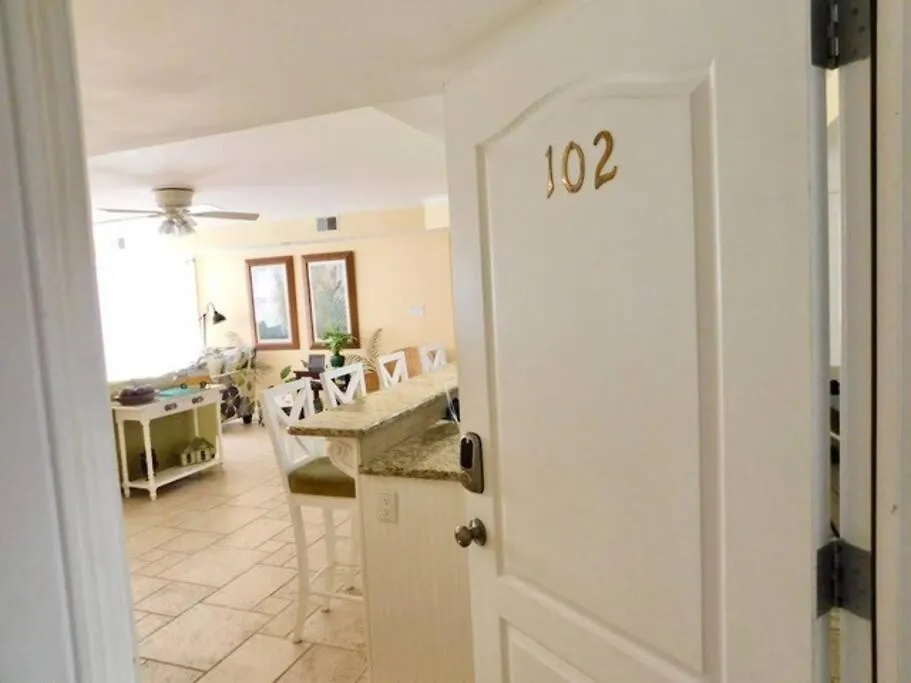 Feelin' Beachy On Tybee Holiday home *