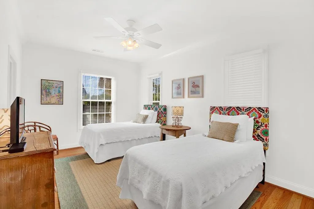 Holiday home Mimosa Manor Tybee Island