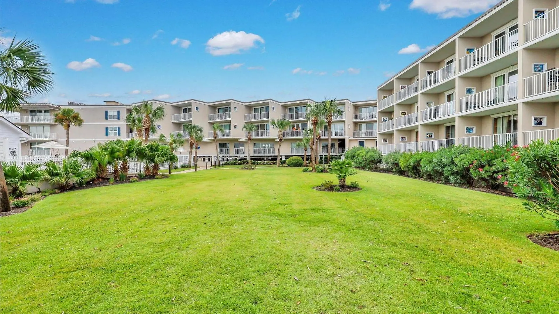 Ocean Song 324 Holiday home *