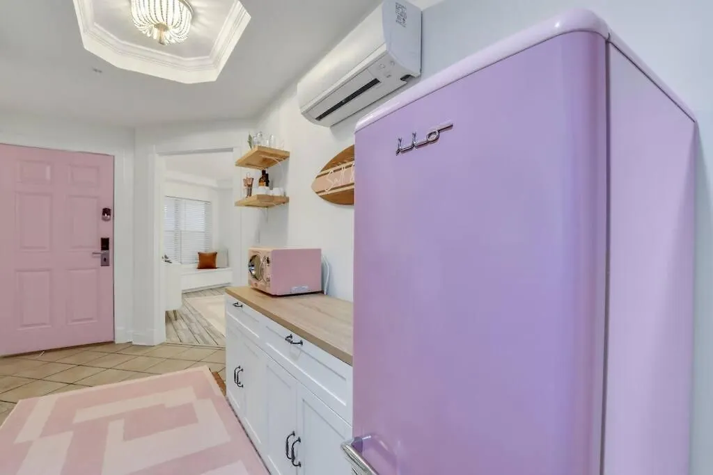 Salt & Sea Unit A-1 Bed 1 Ba W/pool Apartment *