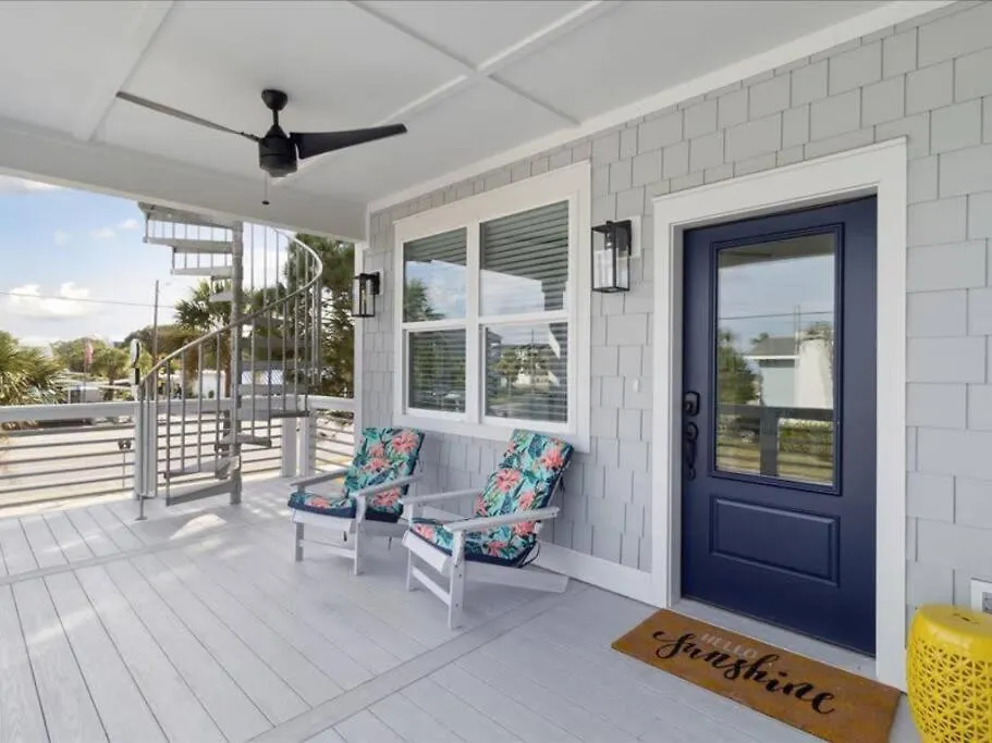 Apartment Bougie And The Beach- Stunning 3 Bed 2 Bath Tybee Island