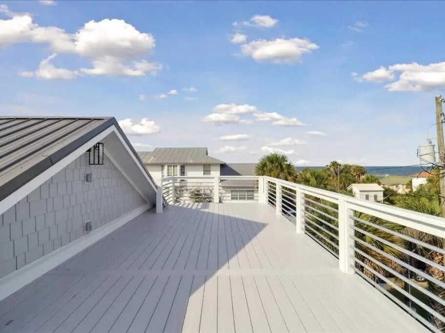 Apartment Bougie And The Beach- Stunning 3 Bed 2 Bath *