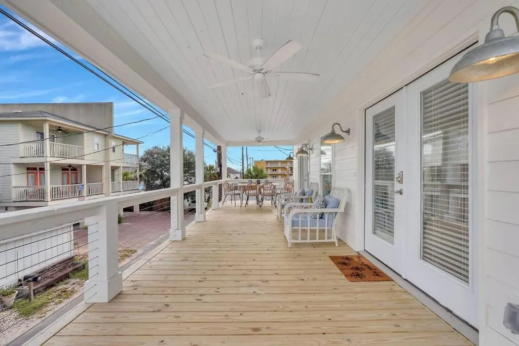 Freshly Renovated Tybee Home:short Walk To B Apartment Tybee Island