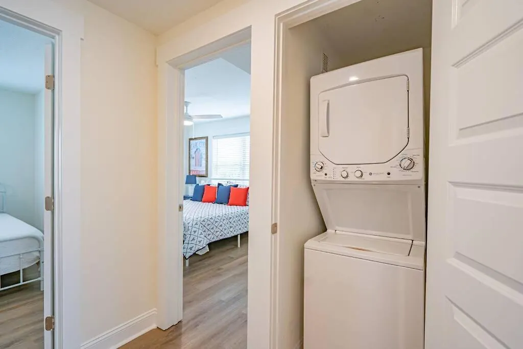 Brand New Tybee Beach Home: Walk To Beach Apartment Tybee Island