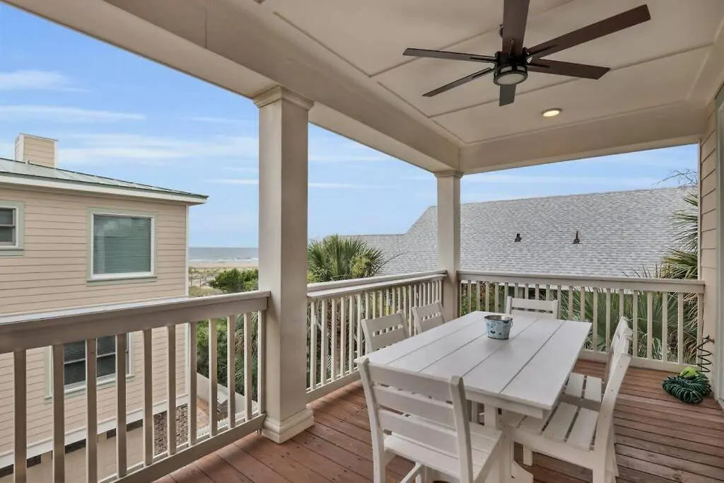 5 Bed 5 Bath Luxury Front W/ocean Views Apartment Tybee Island
