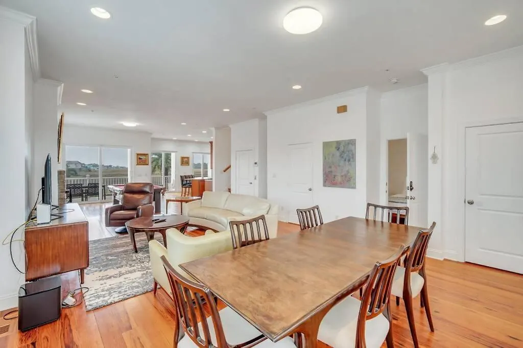 Unique 5 Bdr On The Marsh! Hot Tub Amazing Su Apartment *