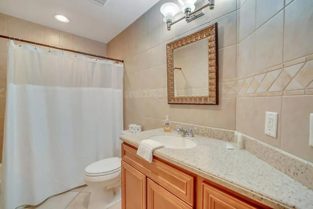 Unique 5 Bdr On The Marsh! Hot Tub Amazing Su Apartment *