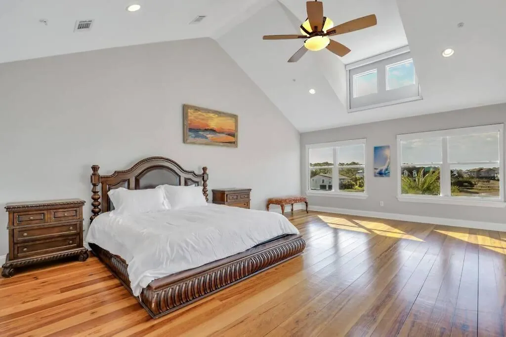 Luxury 5br W Heated Pool Unbeatable Views