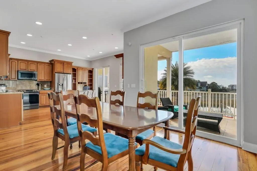 Luxury 5br W Heated Pool Unbeatable Views Apartment