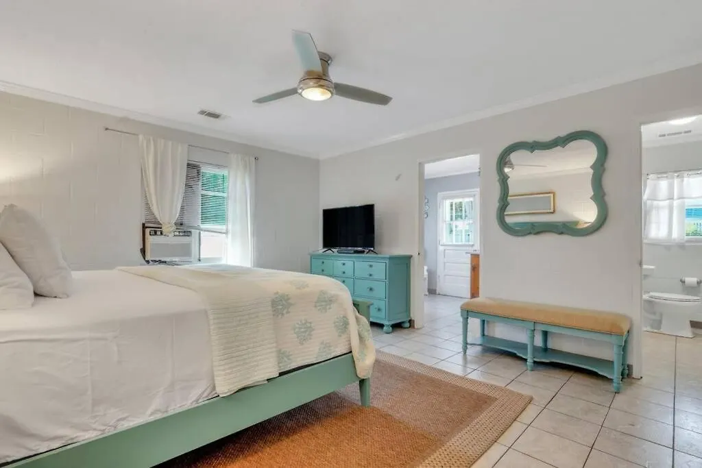 Apartment Gem By The Unit B Walk To Beach, Shops, Bars Tybee Island