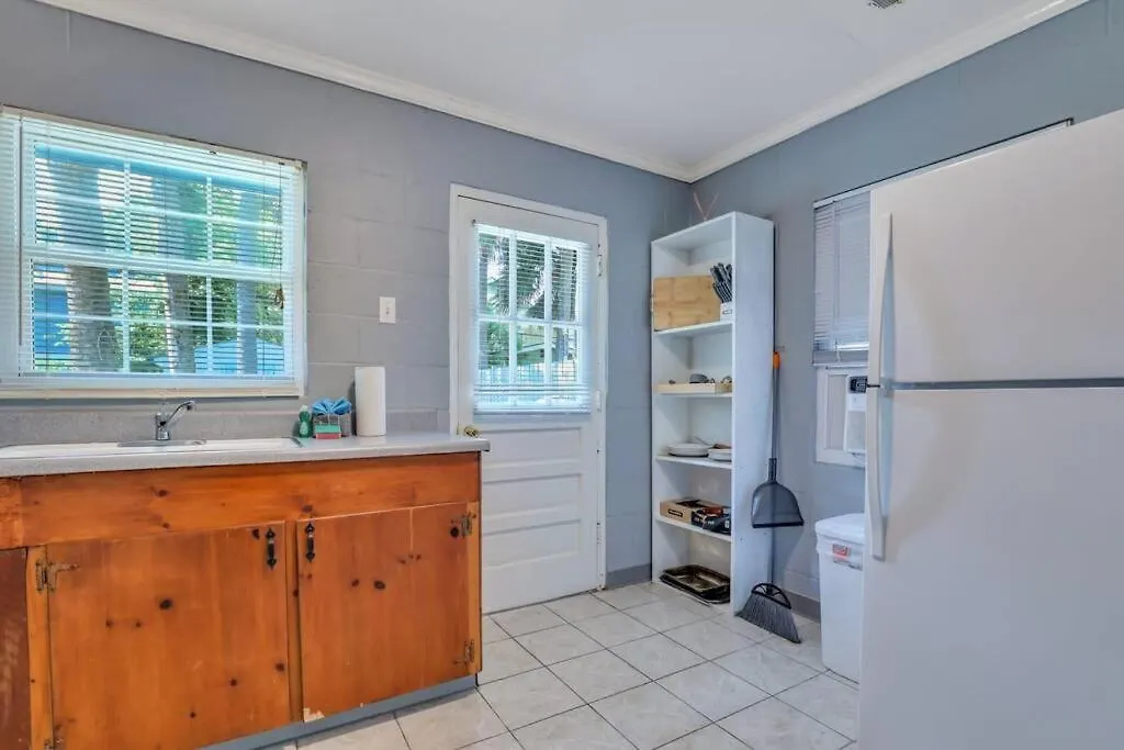 Apartment Gem By The Unit A Walk To Beach, Shops, Bars Tybee Island