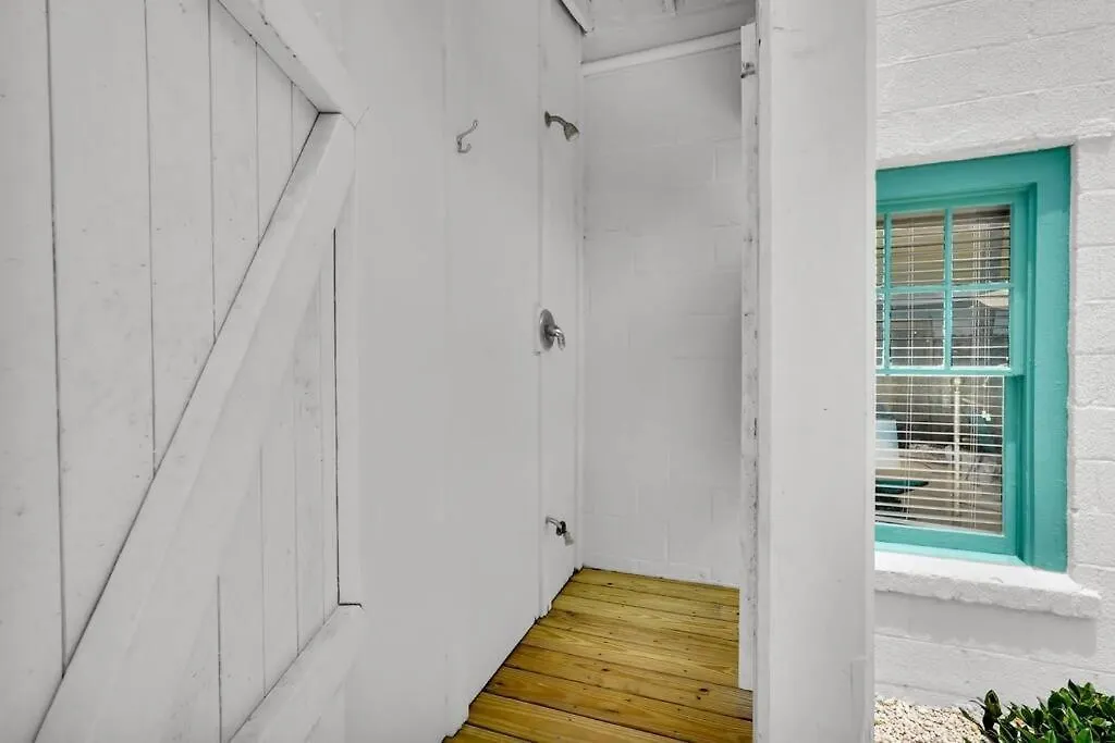 Splash Upper Unit. Heated Pool Walk To Beach! Apartment