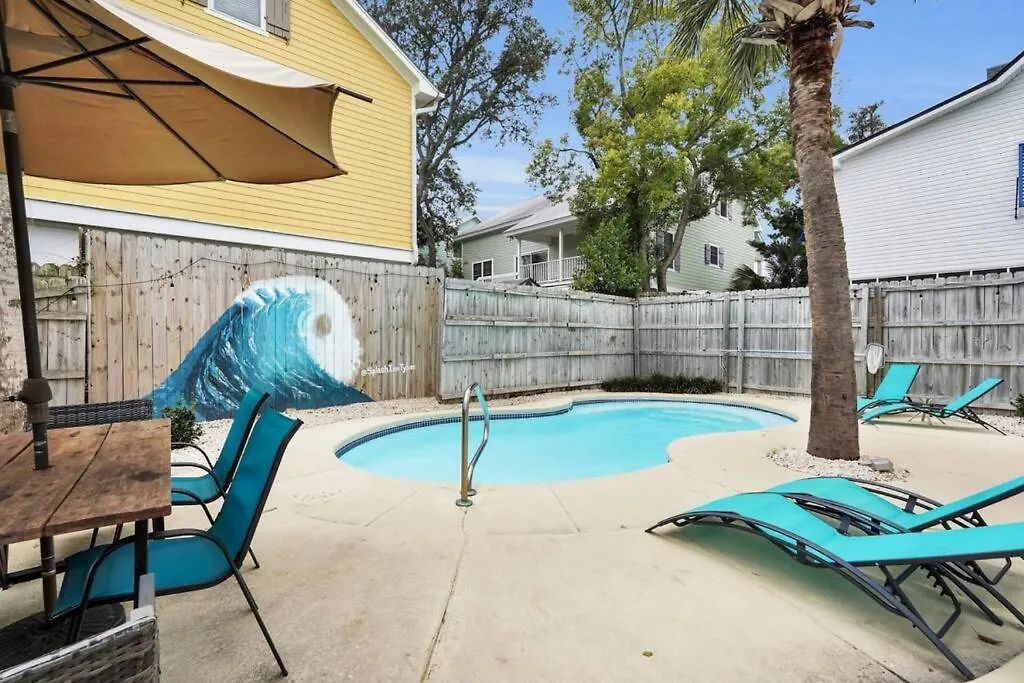 Splash Upper Unit. Heated Pool Walk To Beach! * Tybee Island