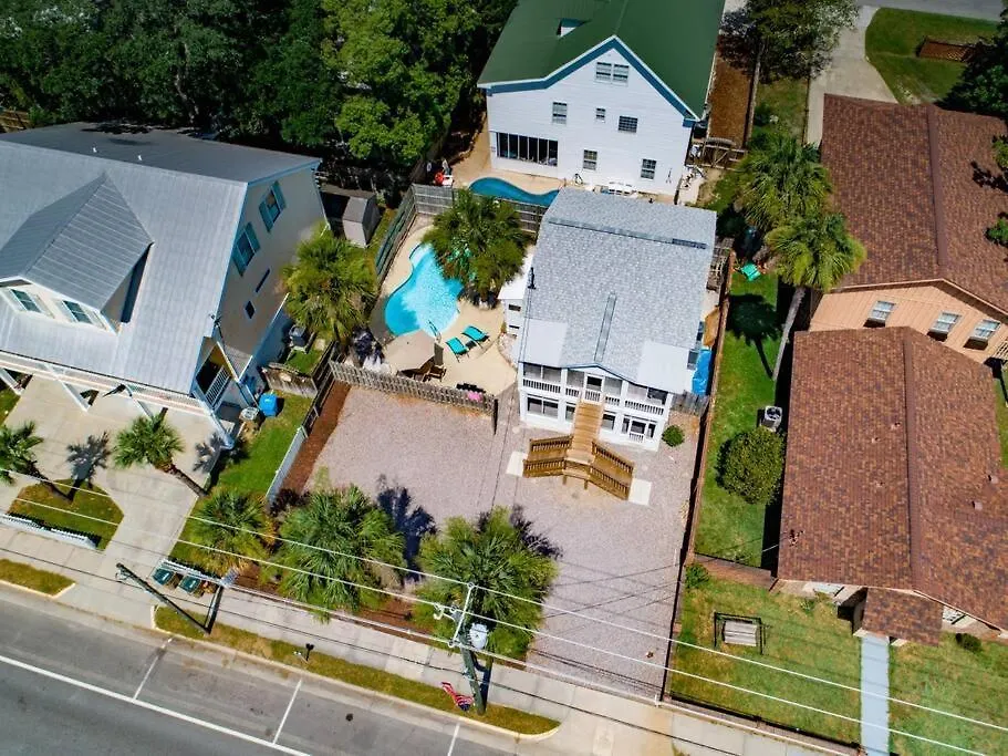 Splash Upper Unit. Heated Pool Walk To Beach! * Tybee Island