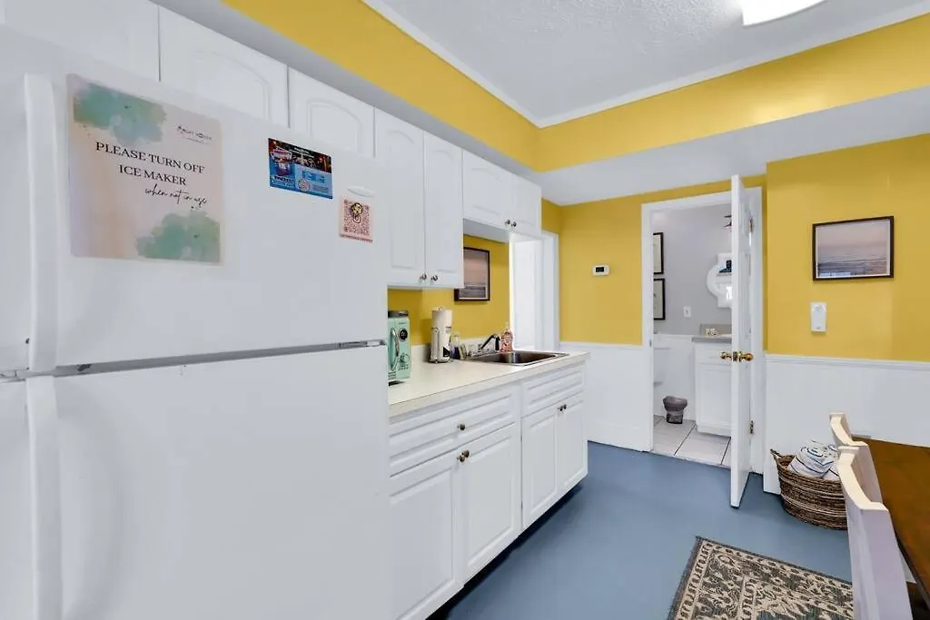 Splash Lower Unit: Heated Pool & Walk To Beach * Tybee Island