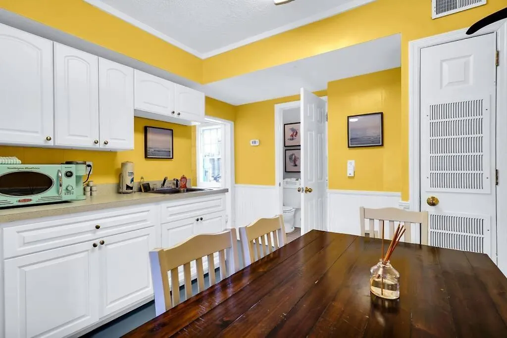 Splash Lower Unit: Heated Pool & Walk To Beach * Tybee Island