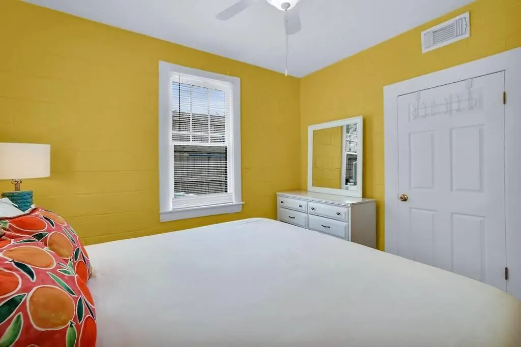 Splash Lower Unit: Heated Pool & Walk To Beach * Tybee Island